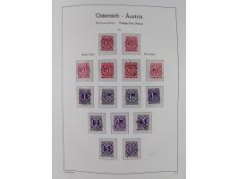 1945/78, postfrische und meist zusätzlich gestempelte Sammlung, in den Hauptnummern komplett, dabei Renner-Kleinbogen und Vög