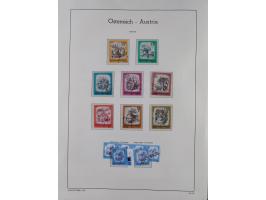 1945/78, postfrische und meist zusätzlich gestempelte Sammlung, in den Hauptnummern komplett, dabei Renner-Kleinbogen und Vög
