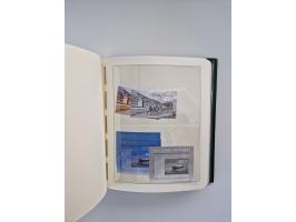 1899/2023, überkomplette postfrische und zusätzlich etwas gestempelte Sammlung in 12 Vordruckalben und losen Blättern, ab 194