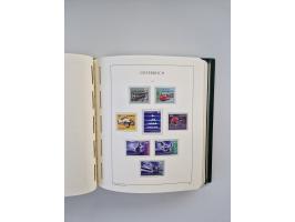 1899/2023, überkomplette postfrische und zusätzlich etwas gestempelte Sammlung in 12 Vordruckalben und losen Blättern, ab 194