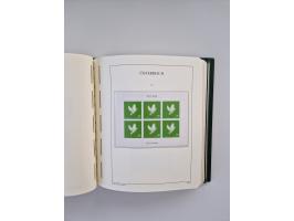 1899/2023, überkomplette postfrische und zusätzlich etwas gestempelte Sammlung in 12 Vordruckalben und losen Blättern, ab 194