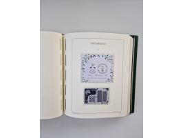 1899/2023, überkomplette postfrische und zusätzlich etwas gestempelte Sammlung in 12 Vordruckalben und losen Blättern, ab 194