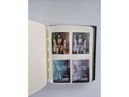 1899/2023, überkomplette postfrische und zusätzlich etwas gestempelte Sammlung in 12 Vordruckalben und losen Blättern, ab 194