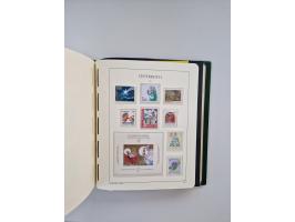 1899/2023, überkomplette postfrische und zusätzlich etwas gestempelte Sammlung in 12 Vordruckalben und losen Blättern, ab 194