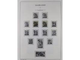 1947/59, in den Hauptnummern komplette Sammlung inkl. Dienstmarken, dabei viele Zwischenstegpaare, Hochwasserblockpaar sign. 