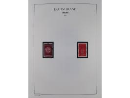 1947/59, in den Hauptnummern komplette Sammlung inkl. Dienstmarken, dabei viele Zwischenstegpaare, Hochwasserblockpaar sign. 