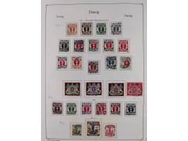 1920/39, meist gestempelte Sammlung ab Aufdruckausgaben, inkl. Dienstmarken, dabei komplette Sätze, Block 1-3, Dienstmarken, 