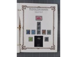 1922/23, umfangreiche, alte Ausstellungssammlung “Wiesbadener Regierungsmarken” mit vielen ungebrauchten und gestempelten Mar