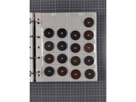 ALLE WELT: 1903/2004, Münz-Album mit u.a. 5 M. Hamburg 1903, Schwerpunkt Ostafrika mit Münzen ab 1922 bis 1956 mit Nennwerten