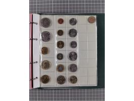 OSTAFRIKA: 1892/1916, interessante Sammlung mit 24 Münzen, dabei u.a. ½ Rupie 1904+1907, 1 Rupie 1894+1904+1912+1914, 2 Rupie