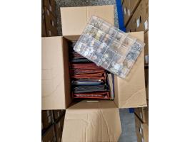 ALLE WELT: 1865/1990 ca., Umlaufmünzen aus aller Welt, meist kleine Werte, dabei unter anderem Deutsches Reich sowie Großbrit