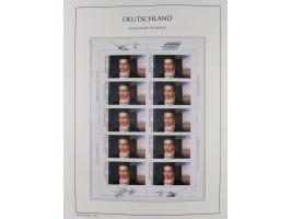 1949/2024, umfangreiche postfrische und zusätzlich teils gestempelte Sammlung in über 100 Vordruckalben und hunderten losen B