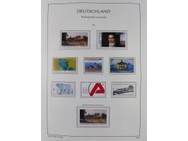 1949/2024, umfangreiche postfrische und zusätzlich teils gestempelte Sammlung in über 100 Vordruckalben und hunderten losen B