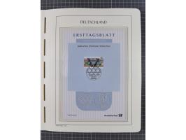 1949/2024, umfangreiche postfrische und zusätzlich teils gestempelte Sammlung in über 100 Vordruckalben und hunderten losen B