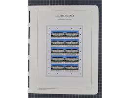 1949/2024, umfangreiche postfrische und zusätzlich teils gestempelte Sammlung in über 100 Vordruckalben und hunderten losen B