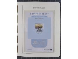 1949/2024, umfangreiche postfrische und zusätzlich teils gestempelte Sammlung in über 100 Vordruckalben und hunderten losen B