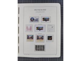 1949/2024, umfangreiche postfrische und zusätzlich teils gestempelte Sammlung in über 100 Vordruckalben und hunderten losen B