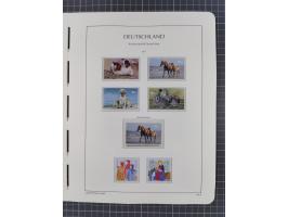 1949/2024, umfangreiche postfrische und zusätzlich teils gestempelte Sammlung in über 100 Vordruckalben und hunderten losen B