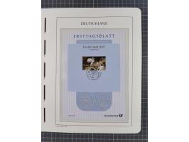 1949/2024, umfangreiche postfrische und zusätzlich teils gestempelte Sammlung in über 100 Vordruckalben und hunderten losen B