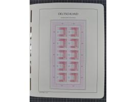 1949/2024, umfangreiche postfrische und zusätzlich teils gestempelte Sammlung in über 100 Vordruckalben und hunderten losen B