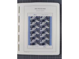 1949/2024, umfangreiche postfrische und zusätzlich teils gestempelte Sammlung in über 100 Vordruckalben und hunderten losen B