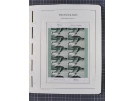 1949/2024, umfangreiche postfrische und zusätzlich teils gestempelte Sammlung in über 100 Vordruckalben und hunderten losen B