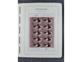 1949/2024, umfangreiche postfrische und zusätzlich teils gestempelte Sammlung in über 100 Vordruckalben und hunderten losen B