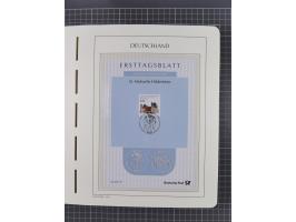 1949/2024, umfangreiche postfrische und zusätzlich teils gestempelte Sammlung in über 100 Vordruckalben und hunderten losen B