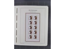 1949/2024, umfangreiche postfrische und zusätzlich teils gestempelte Sammlung in über 100 Vordruckalben und hunderten losen B