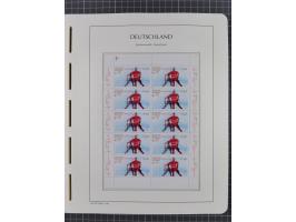 1949/2024, umfangreiche postfrische und zusätzlich teils gestempelte Sammlung in über 100 Vordruckalben und hunderten losen B