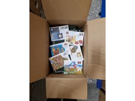 ALLE WELT: 1975/90 ca., über 330 Numisbriefe aus aller Welt, teils mehrfach vorhanden, meist British Commonwealth, u.a. mit 2