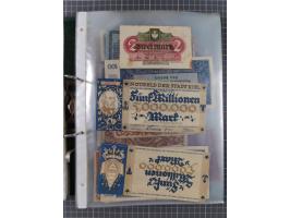 ALLE WELT: 1898/1984 ca., über 300 Banknoten, u.a Deutsches Reich, sowie Notgeld, II-III