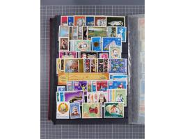 1893/1997 (ca.), used and mostly mint never hinged collection with duplicates, including Postage Dues, strength after 1957, o