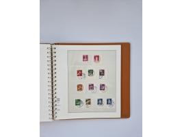 1951/2023, reichhaltiger postfrischer/ungebrauchter und gestempelter Sammlungsbestand mit Viererblocks, Bogenecken, Oberrands