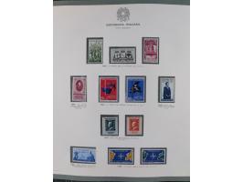 1945/1980, mostly mint never hinged collection with only a few unused, including Airmail and Express stamps, some better sets