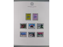 1945/1980, mostly mint never hinged collection with only a few unused, including Airmail and Express stamps, some better sets