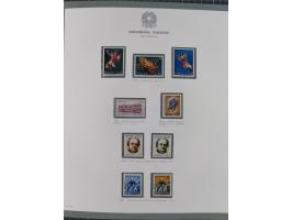 1945/1980, mostly mint never hinged collection with only a few unused, including Airmail and Express stamps, some better sets