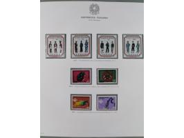 1945/1980, mostly mint never hinged collection with only a few unused, including Airmail and Express stamps, some better sets