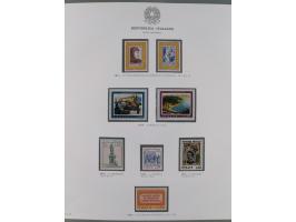 1945/1980, mostly mint never hinged collection with only a few unused, including Airmail and Express stamps, some better sets