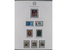 1945/1980, mostly mint never hinged collection with only a few unused, including Airmail and Express stamps, some better sets