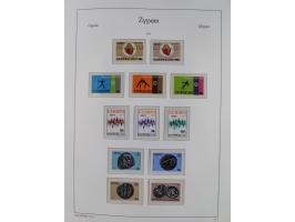 1960/2000, seemingly complete mint never hinged collection including miniature sheets.&nbsp;