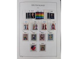 1948/90, in den Hauptnummern postfrische überkomplette Sammlung, dabei Mi.-Nr. 1-20 OR, 21-34 mit 33-34 OR (FA Schlegel BPP),