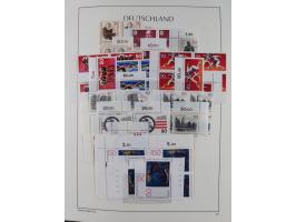 1948/90, in den Hauptnummern postfrische überkomplette Sammlung, dabei Mi.-Nr. 1-20 OR, 21-34 mit 33-34 OR (FA Schlegel BPP),