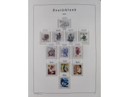 1948/90, in den Hauptnummern komplette postfrische Sammlung, fast alle Marken mit Bogen- bzw. Eckrand, einiges signiert, gute