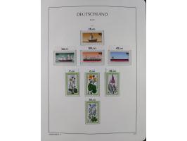 1948/90, in den Hauptnummern komplette postfrische Sammlung, fast alle Marken mit Bogen- bzw. Eckrand, einiges signiert, gute