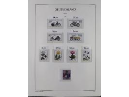 1948/90, in den Hauptnummern komplette postfrische Sammlung, fast alle Marken mit Bogen- bzw. Eckrand, einiges signiert, gute