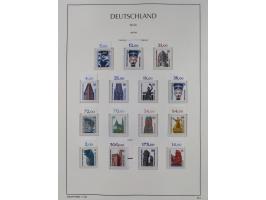 1948/90, in den Hauptnummern komplette postfrische Sammlung, fast alle Marken mit Bogen- bzw. Eckrand, einiges signiert, gute