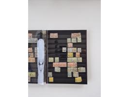 1865-1930, extensive unused/used collection with strength in Duloz issues, including many complete sets and better issues, in