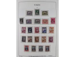 1920/69, mostly unused/mint and cancelled collection ‘Republic of Turkey’ in album with some better and complete issues Angor
