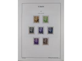 1920/69, mostly unused/mint and cancelled collection ‘Republic of Turkey’ in album with some better and complete issues Angor